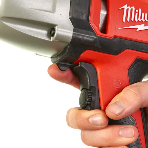 Гайковерт ударний MILWAUKEE 3/4