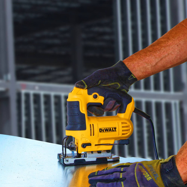 Пилка лобзиковая сетевая DeWALT (DWE349)