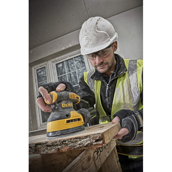Шліфмашина ексцентрикова мережева DeWALT (DWE6423)