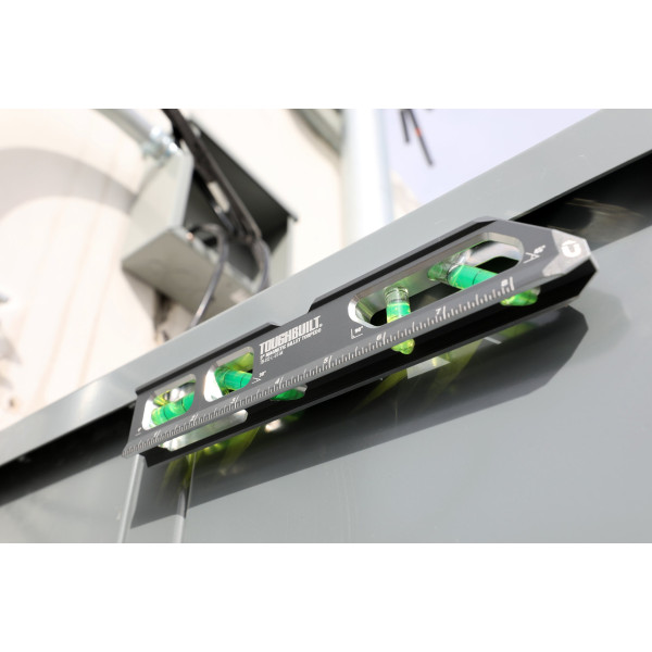 Уровень TOUGHBUILT Magnetic (23 см) (TB-H2-L-9T-MUT)