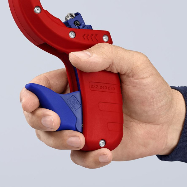 Труборез для пластиковых труб до 50мм KNIPEX DP50 (90 23 01 BK)
