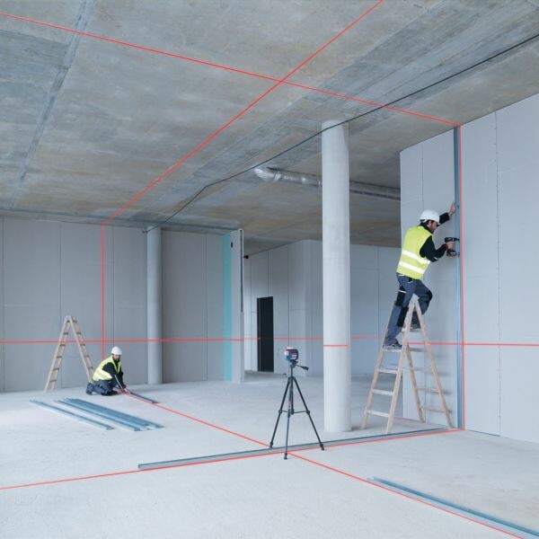 Лінійний лазерний рівень Bosch Professional GLL 3-80 C (0601063R00)