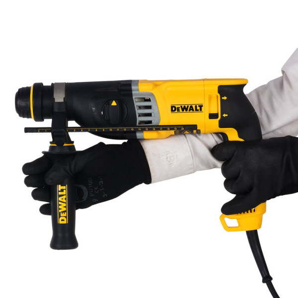 Перфоратор мережевий SDS-Plus DeWALT (D25143K)
