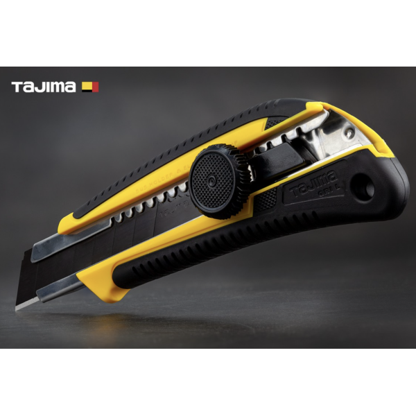 Нож строительный TAJIMA LC561B с выдвижным сегментным 18 мм с винтовым фиксатором (1101-0215)