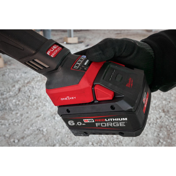 Угловая шлифовальная машина MILWAUKEE, бесщёточная M18 FHSAGO125VXPDB2-0X (4933493419)