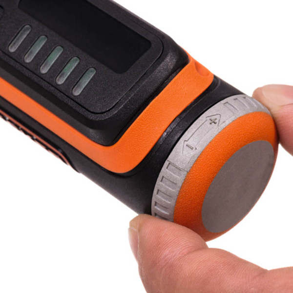 Аккумуляторный многофункциональный инструмент BLACK+DECKER (BCRT8IK)