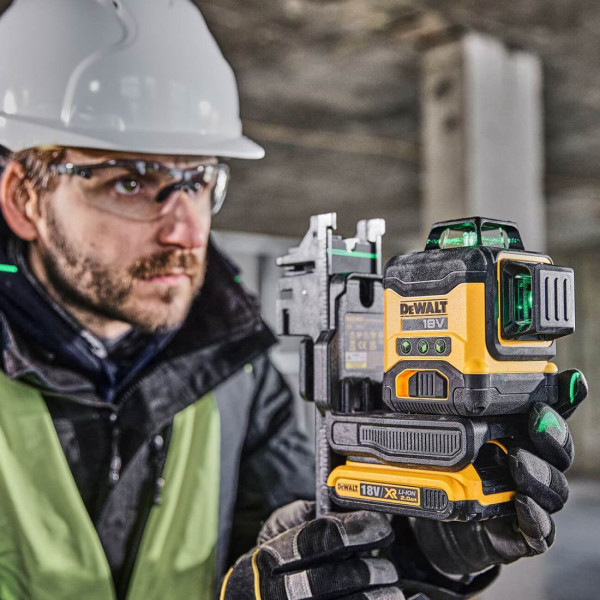 Рівень лазерний лінійний DeWALT (DCLE34031N)