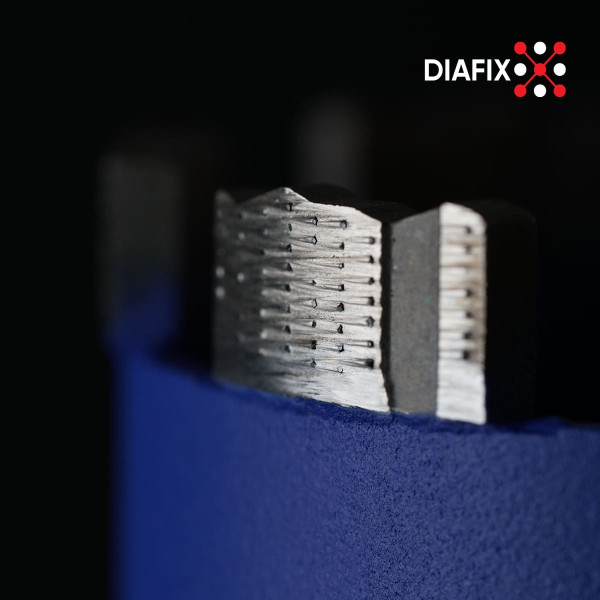 Алмазное сверло DISTAR DDS-W 082X300 мм 1 1/4 UNC RM-TX (10170429024)