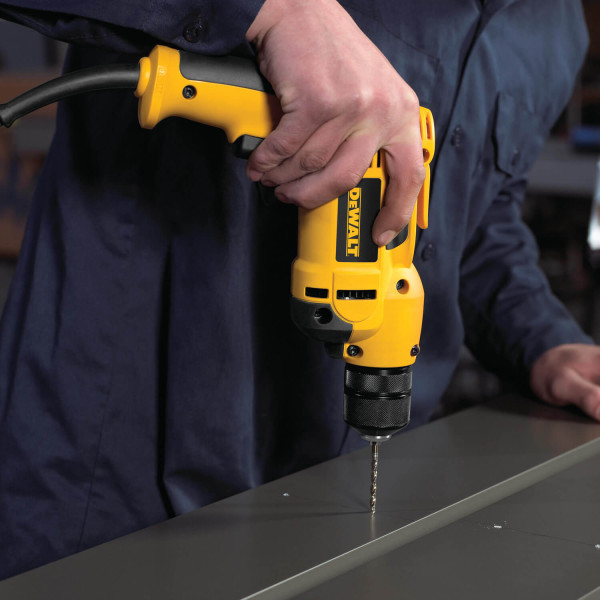 Дриль мережевий DeWALT (DWD112S)