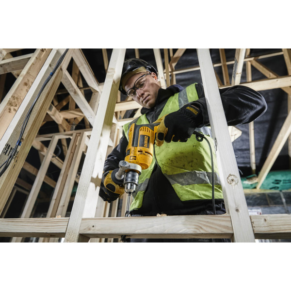 Дриль мережевий ударний DeWALT (DWD024)