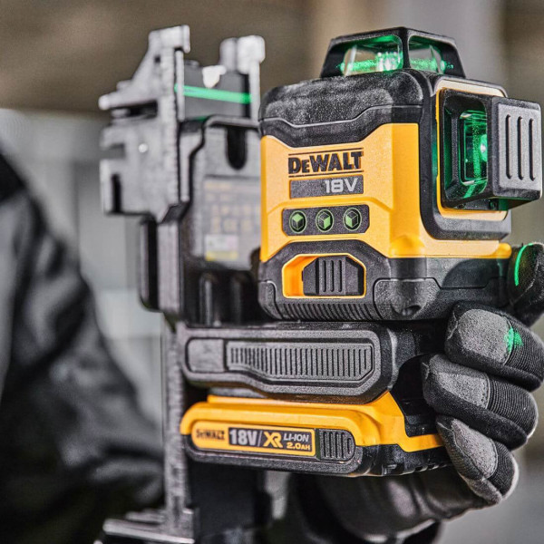 Рівень лазерний лінійний DeWALT (DCLE34031N)