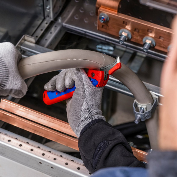 Двофункціональний ніж з п'ятою для кабелю KNIPEX (16 50 145 SB)