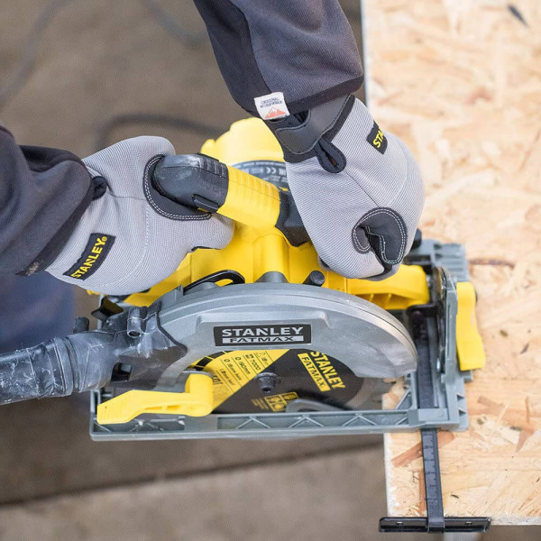 Пила циркулярная сетевая STANLEY FATMAX (FME301)